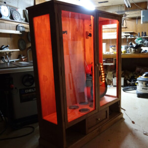 8) guitar hummidor, pine, led